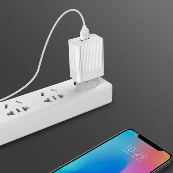 شارژر دیواری بروفون مدل BA47A به همراه کابل تایپ سی - تصویر 6